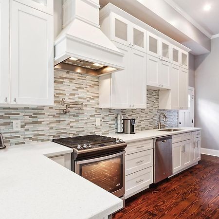 Amazing 3Bedroom Townhome, In Historic Dryade City New Orleans Buitenkant foto